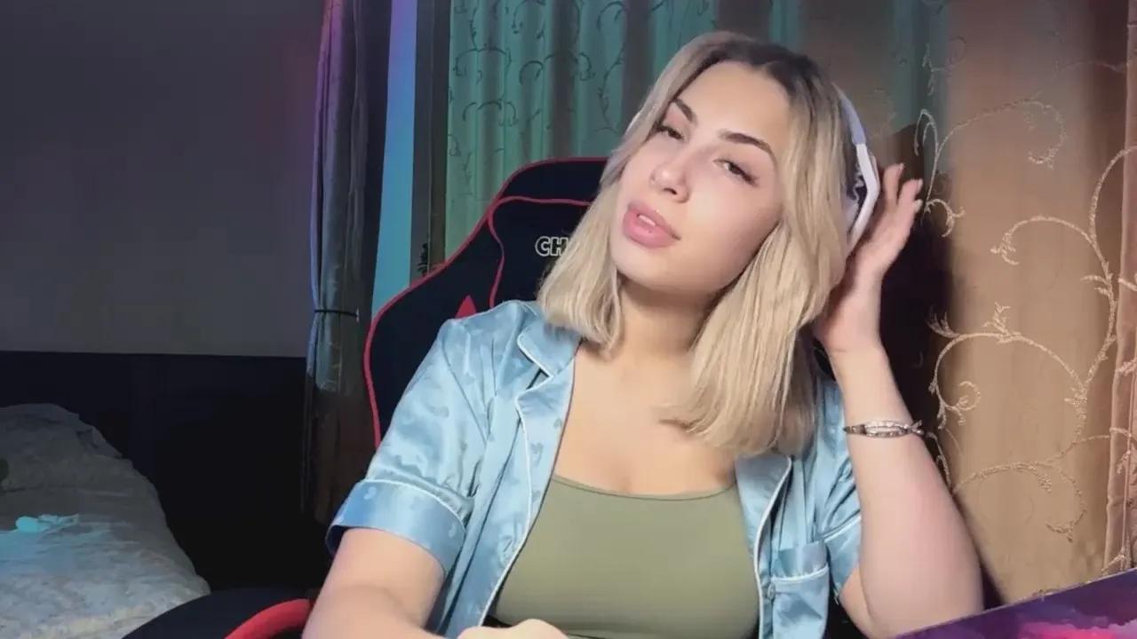 KandraDroke — Freechat on Cam4