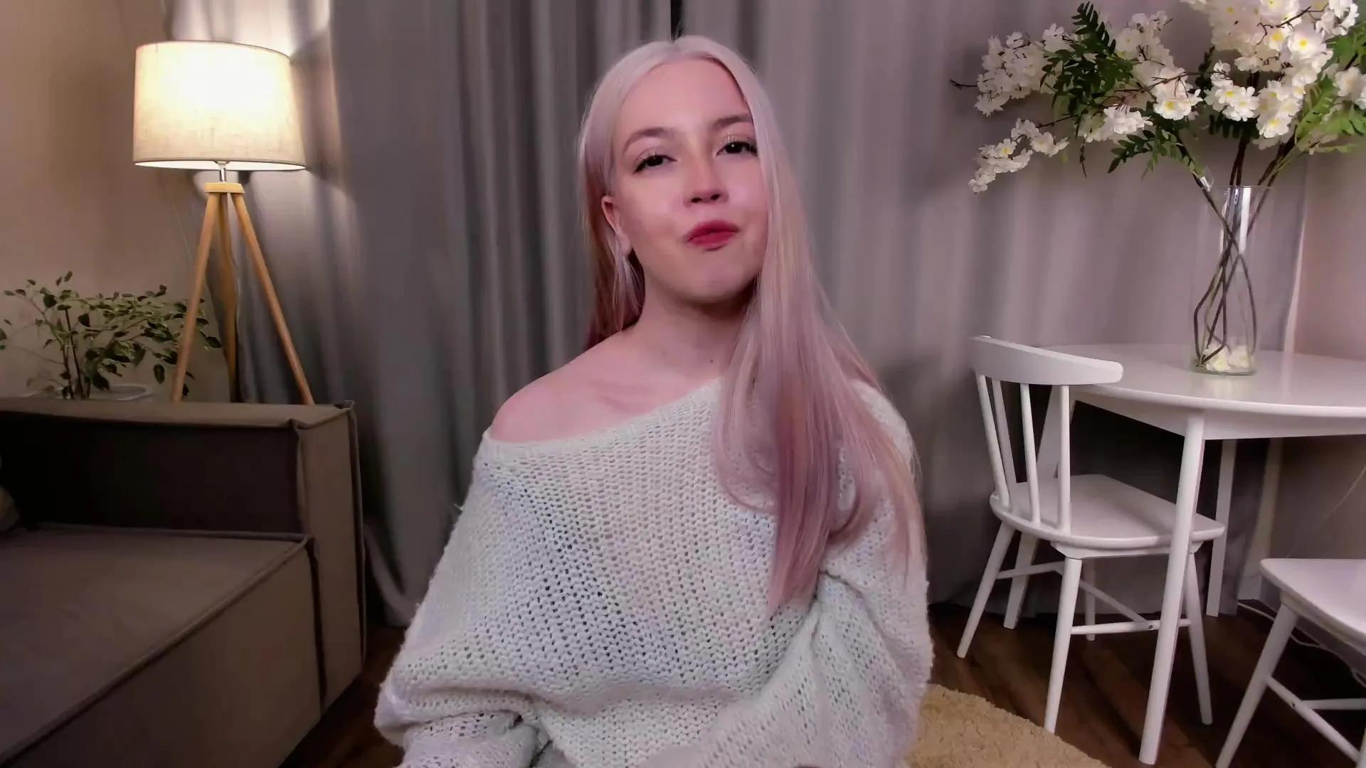 Cam4 KarenLowe  is Freechat  KarenLowe —  #feet #bigass #masturbation #cute #pussy #ass #striptease