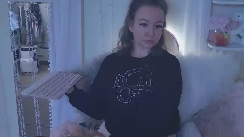 Offline Kat_Bea on Cam4