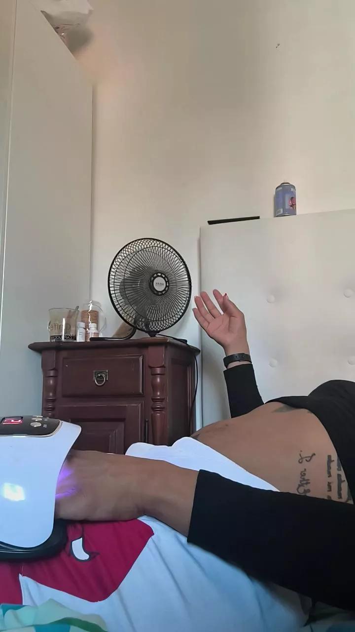 Katalinaaahot on Cam4 