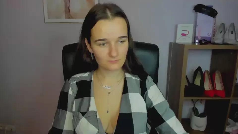 Offline kate_love03 on Cam4