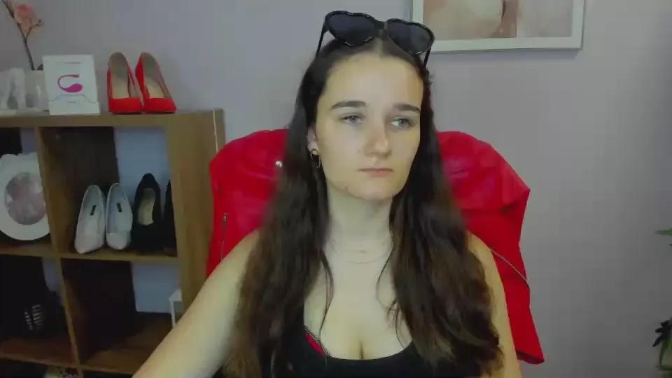 Offline kate_love03 on Cam4