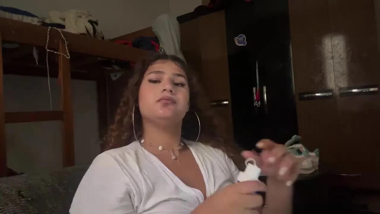 Freechat KauAyra on Cam4