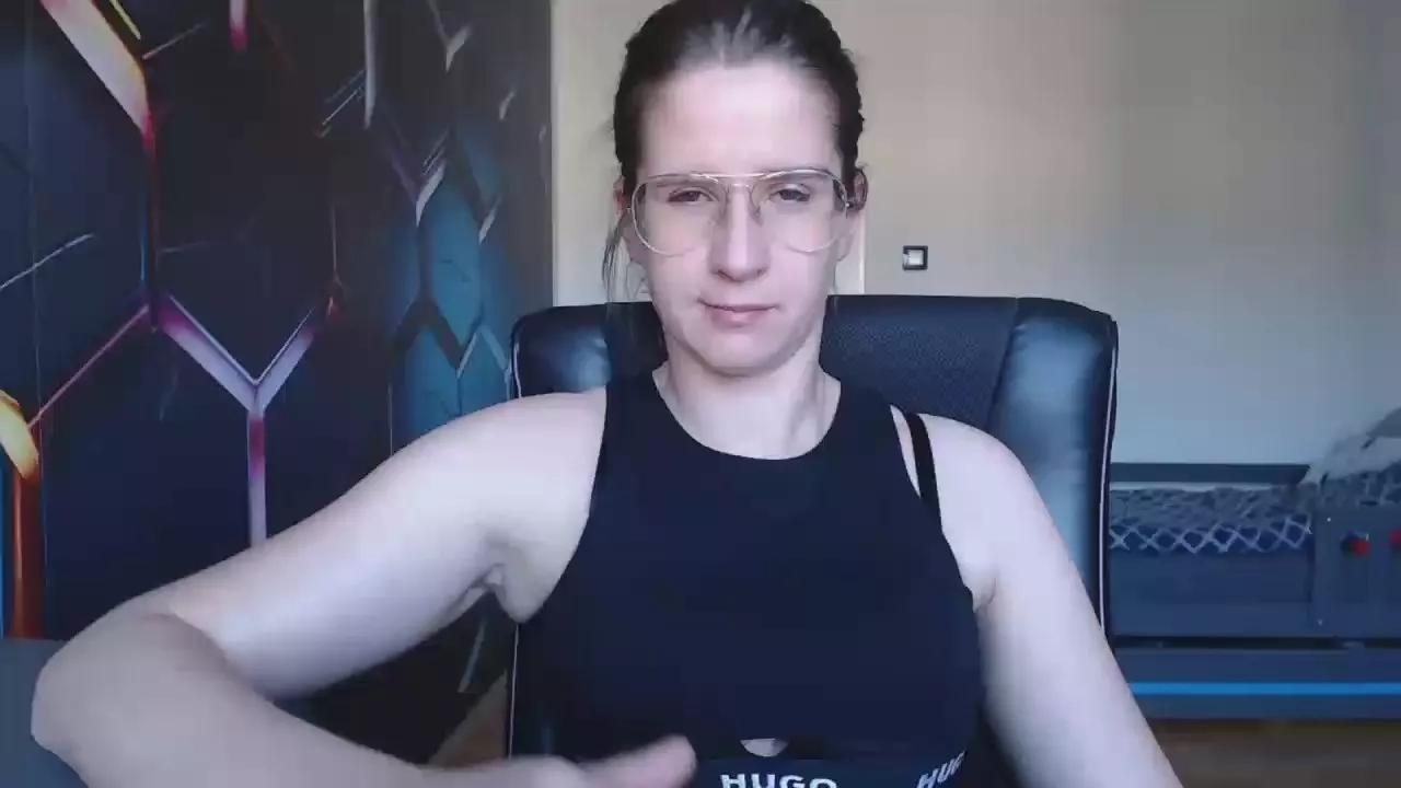 Offline KayaShow on Cam4