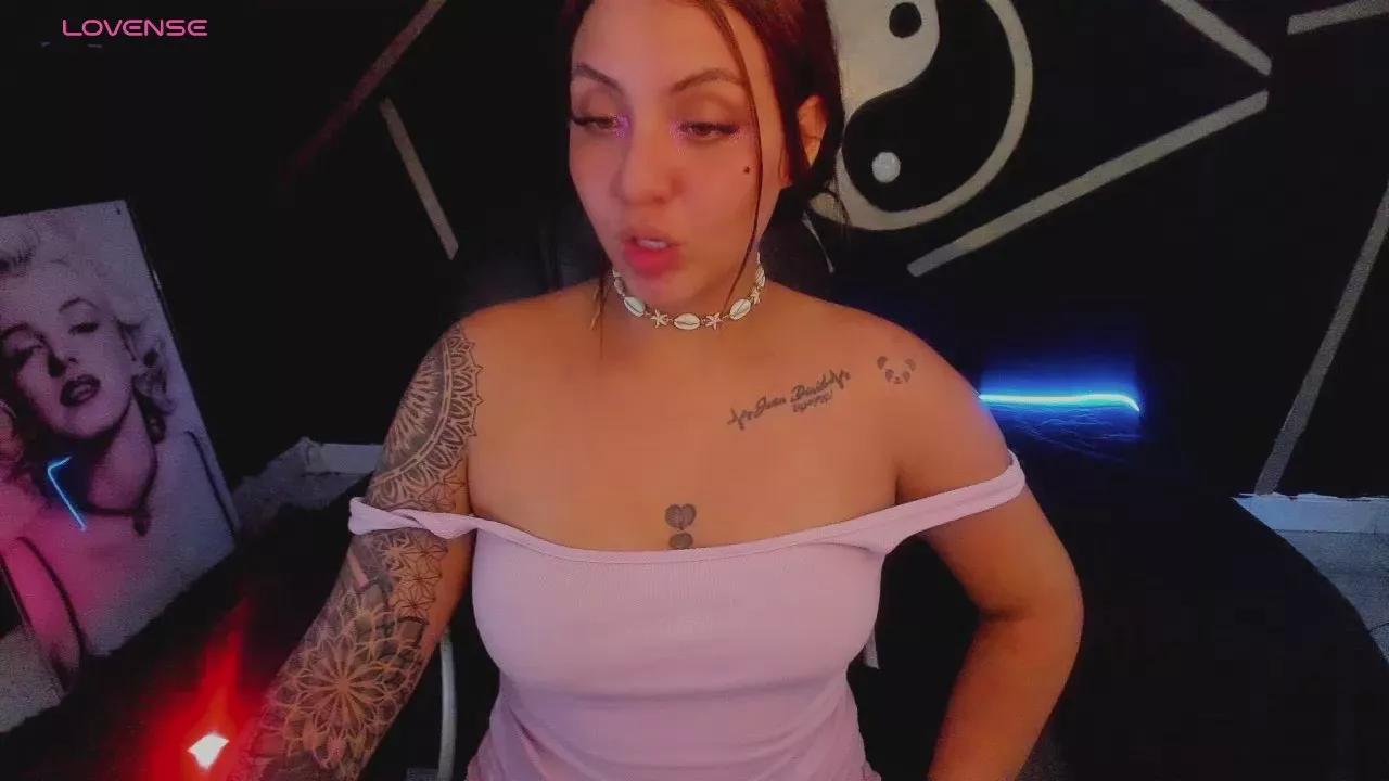 Offline Ketziia_Doll on Cam4