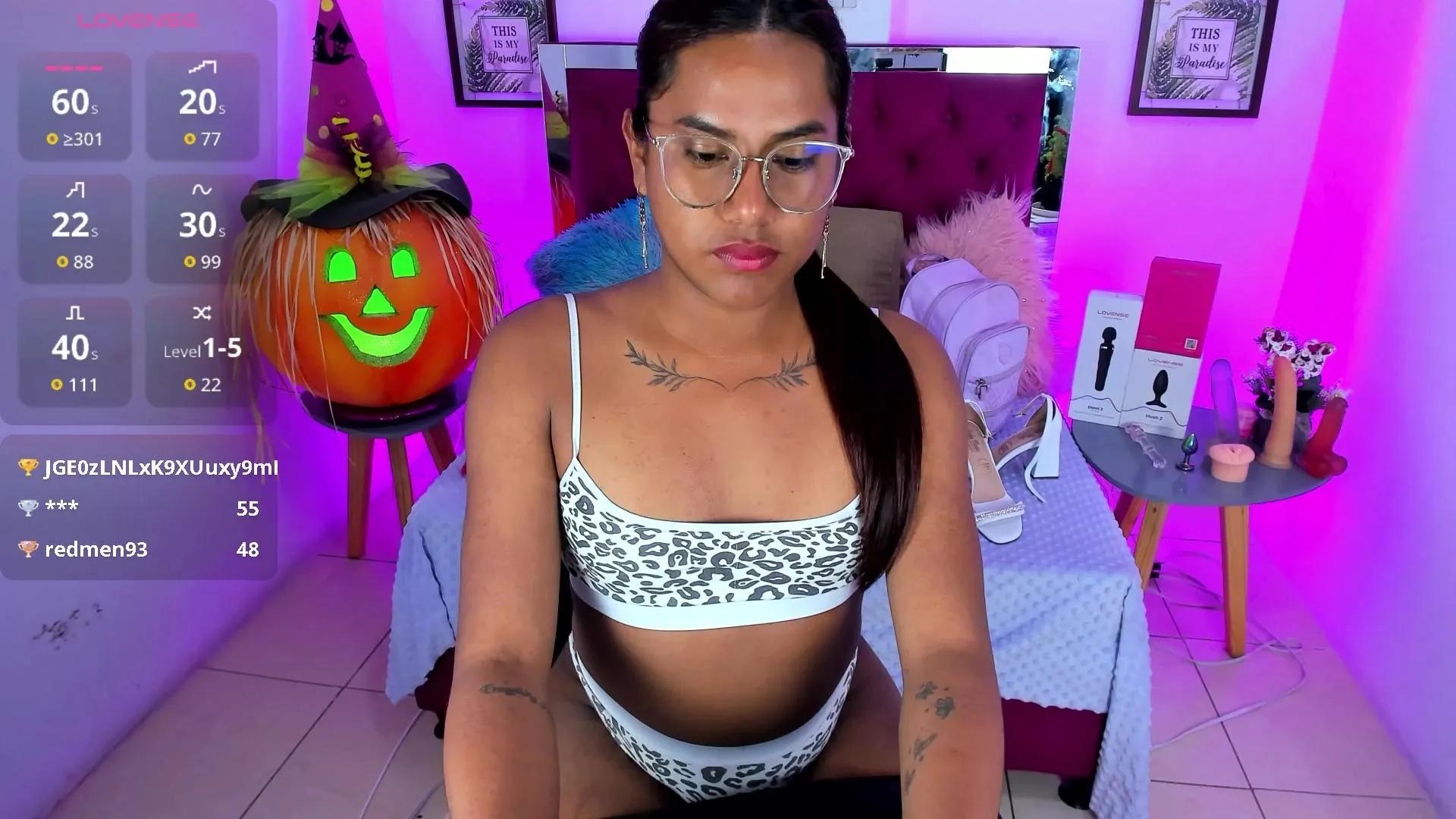 Offline Khloe_Smmithh on Cam4