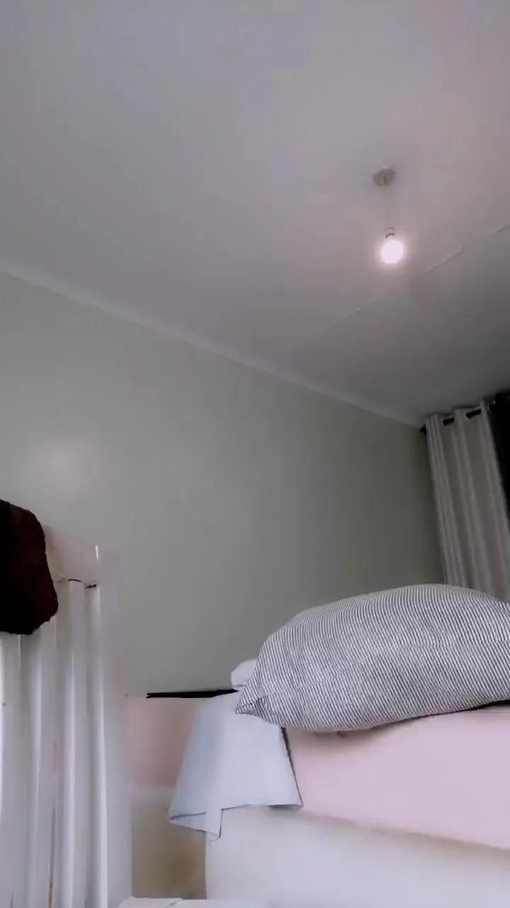 Offline killempiress on Cam4