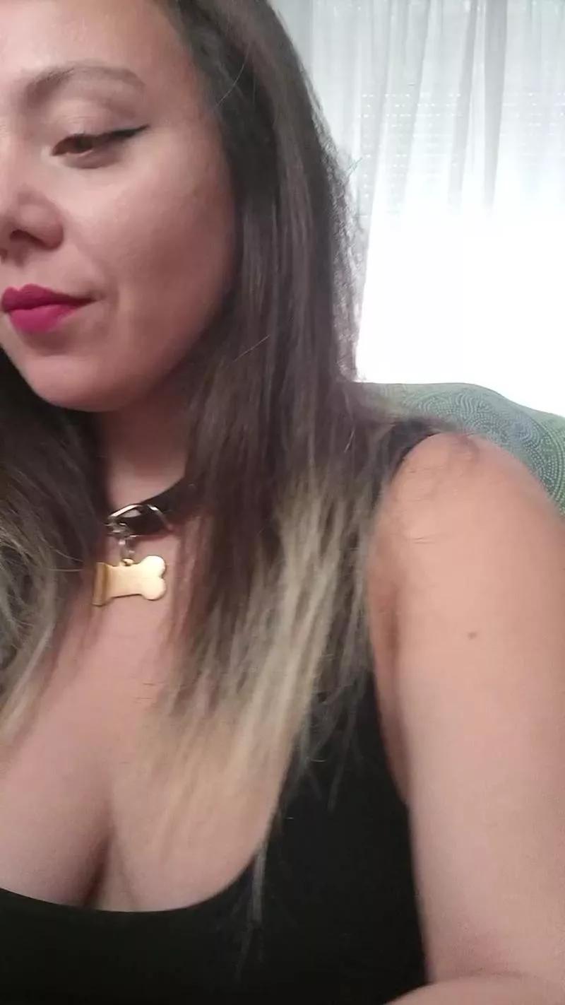 KimieChan on Cam4 