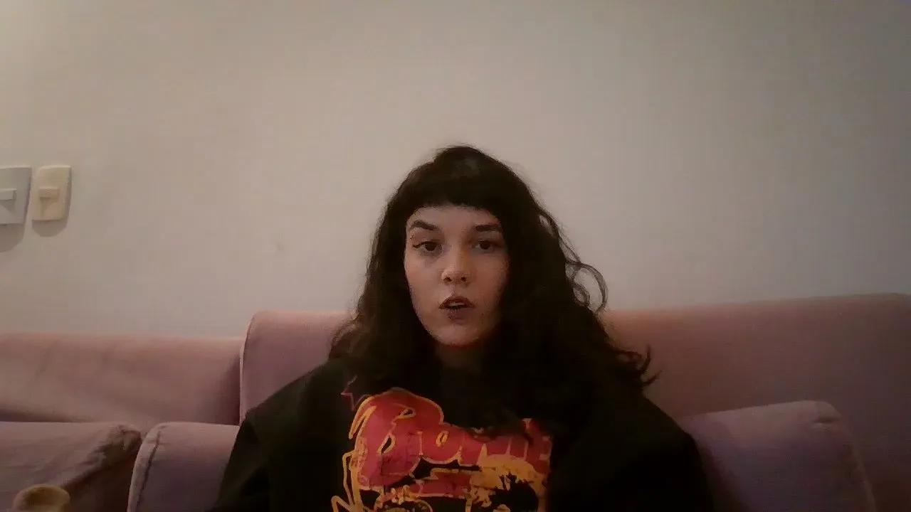 kimmykink —  #smoke #feet #armpits #femdom #bdsm