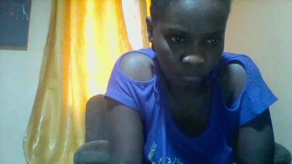 Offline Kinkydiva1 on Cam4