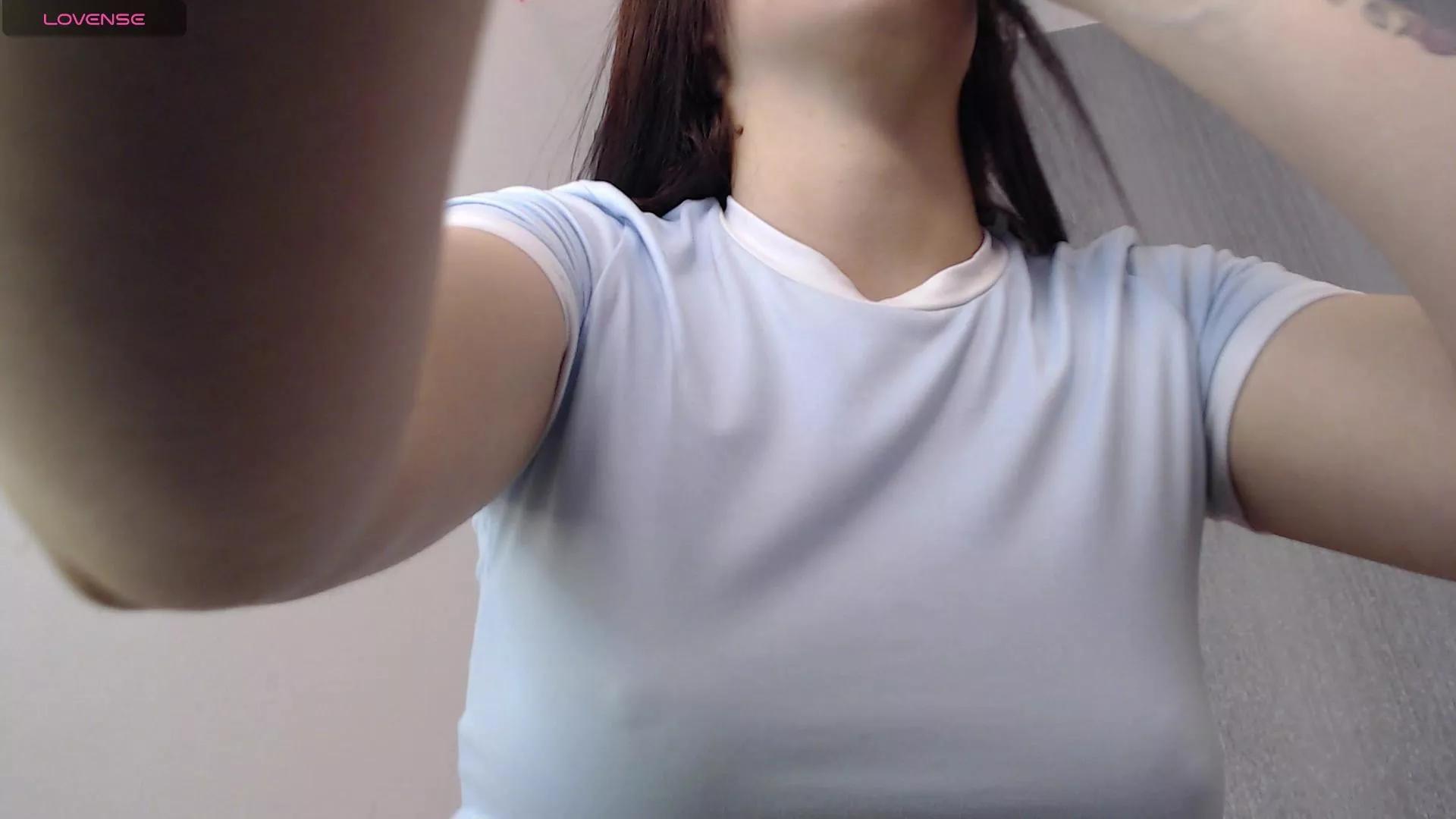 Kitty_Amira on Cam4 