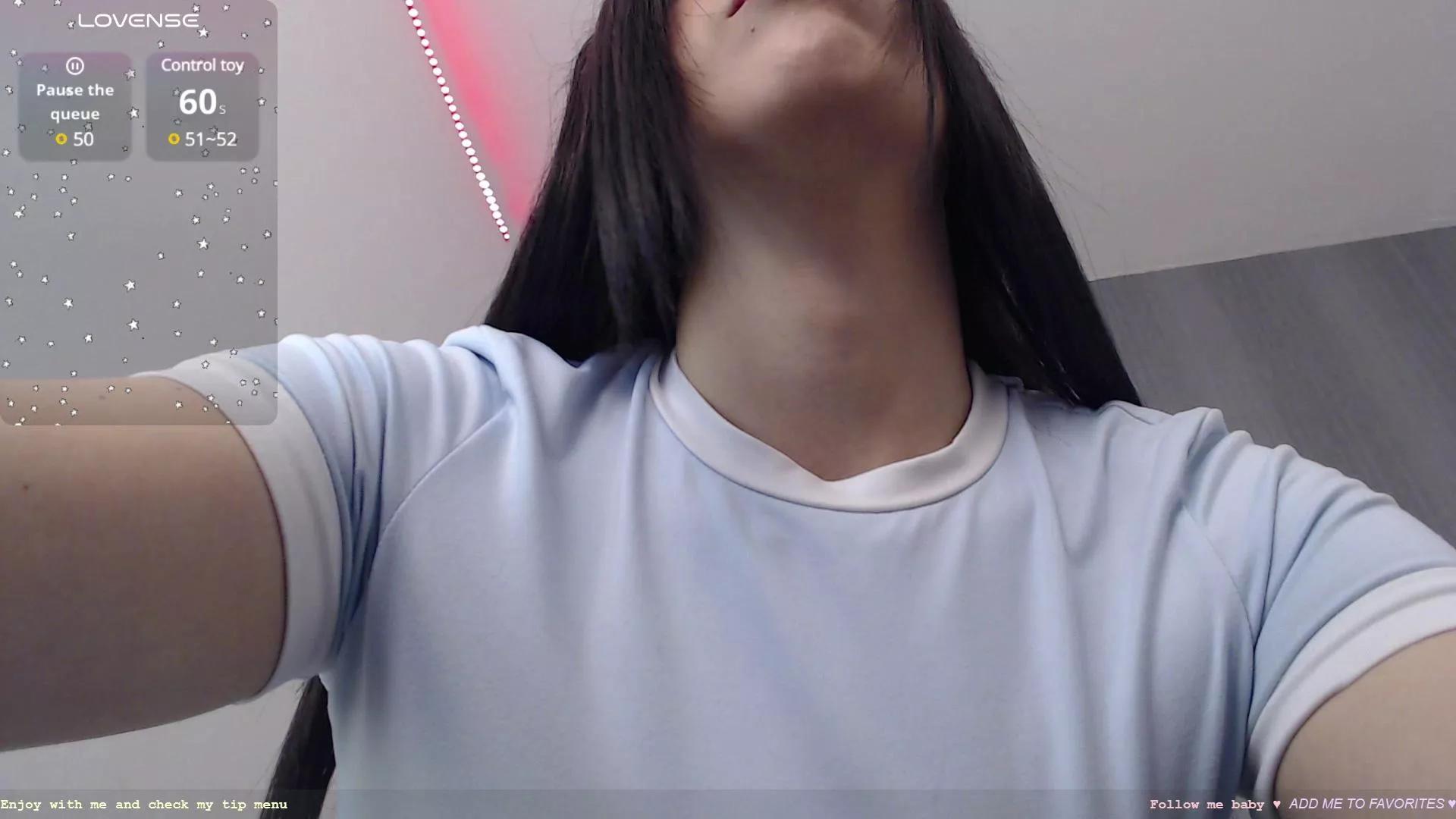 Kitty_Amira on Cam4 