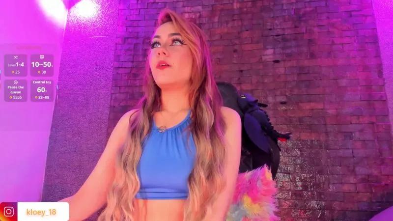 kloey_hoot on Cam4