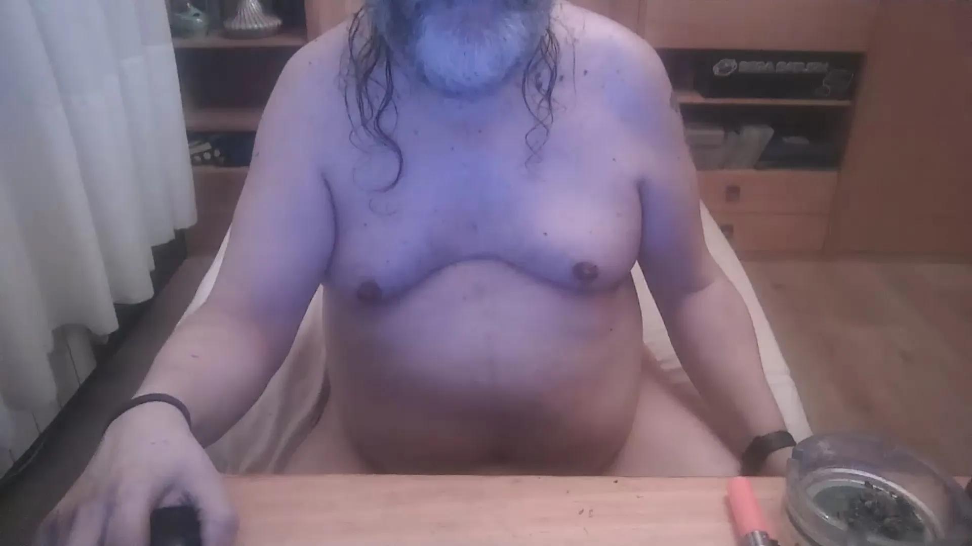 Koldo70 —  #cum #Rock #masturbation #C2C #smoke #amateur