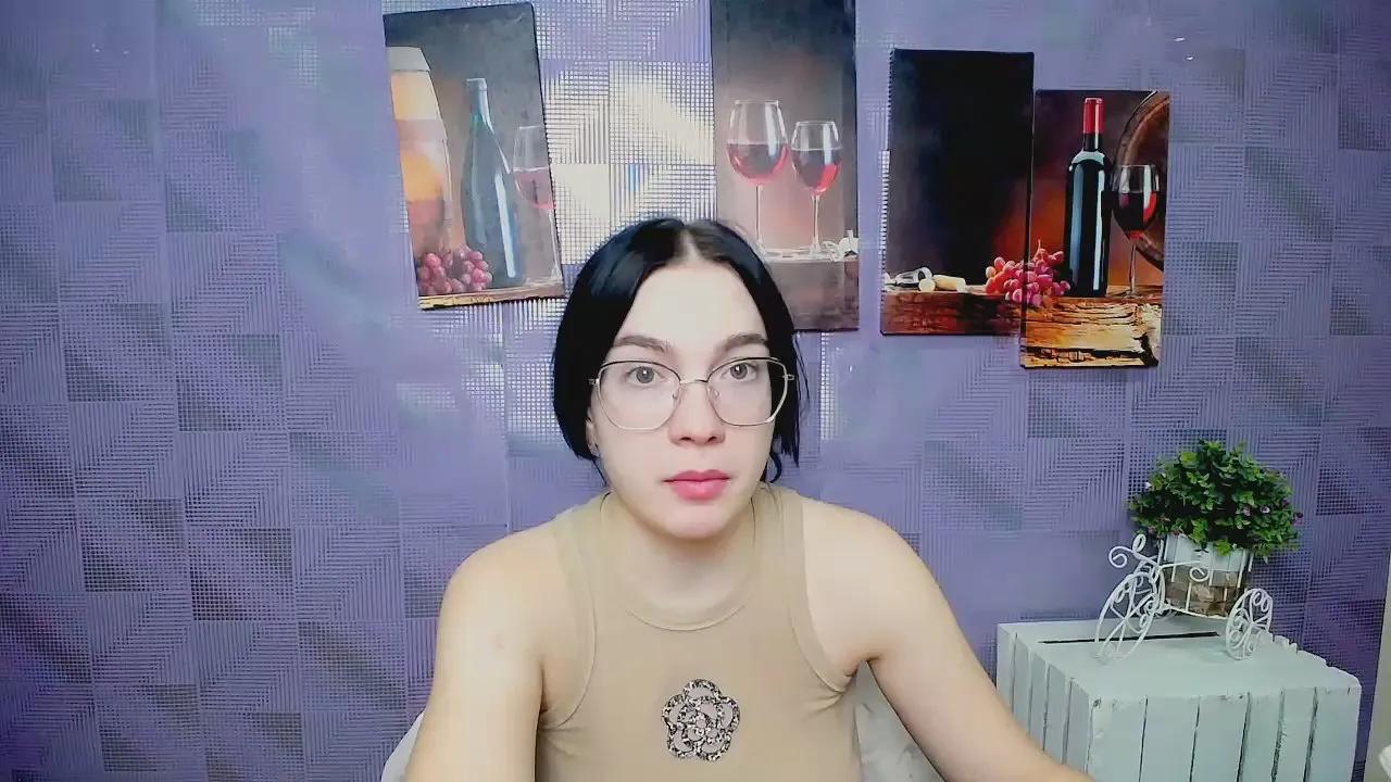 KristenSi_ — Freechat on Cam4