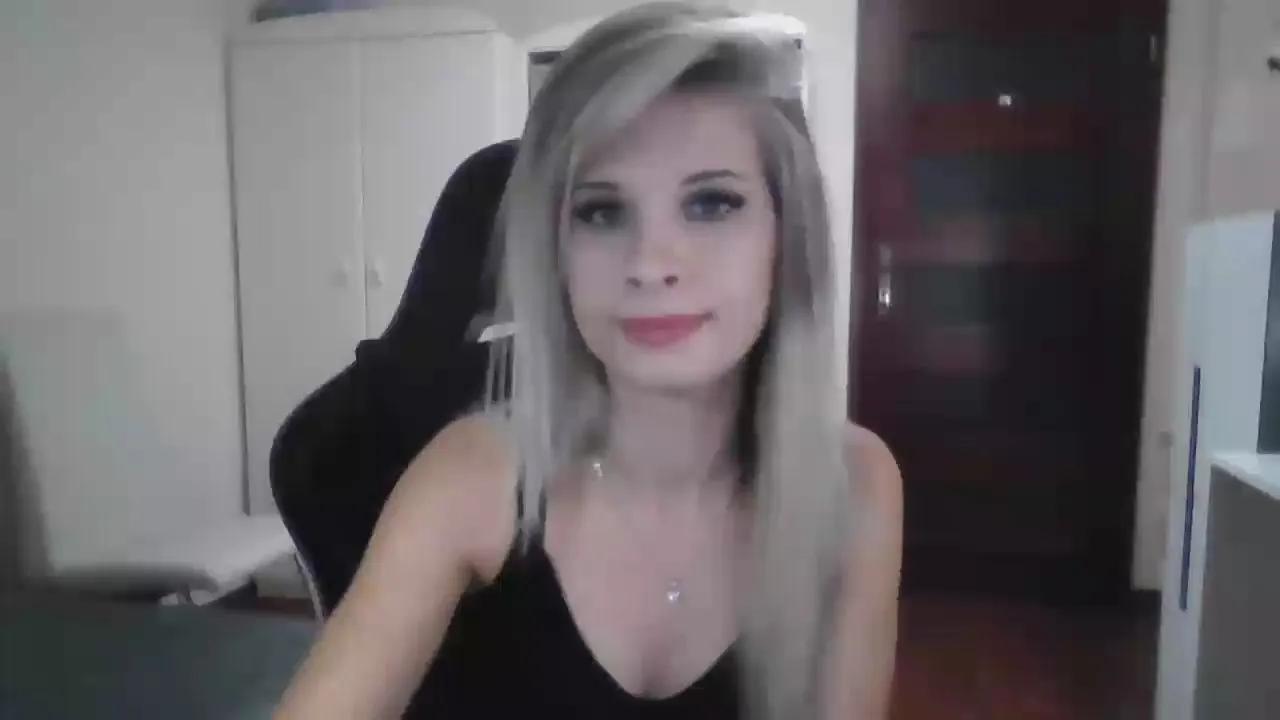 Avatar of KristineSensual