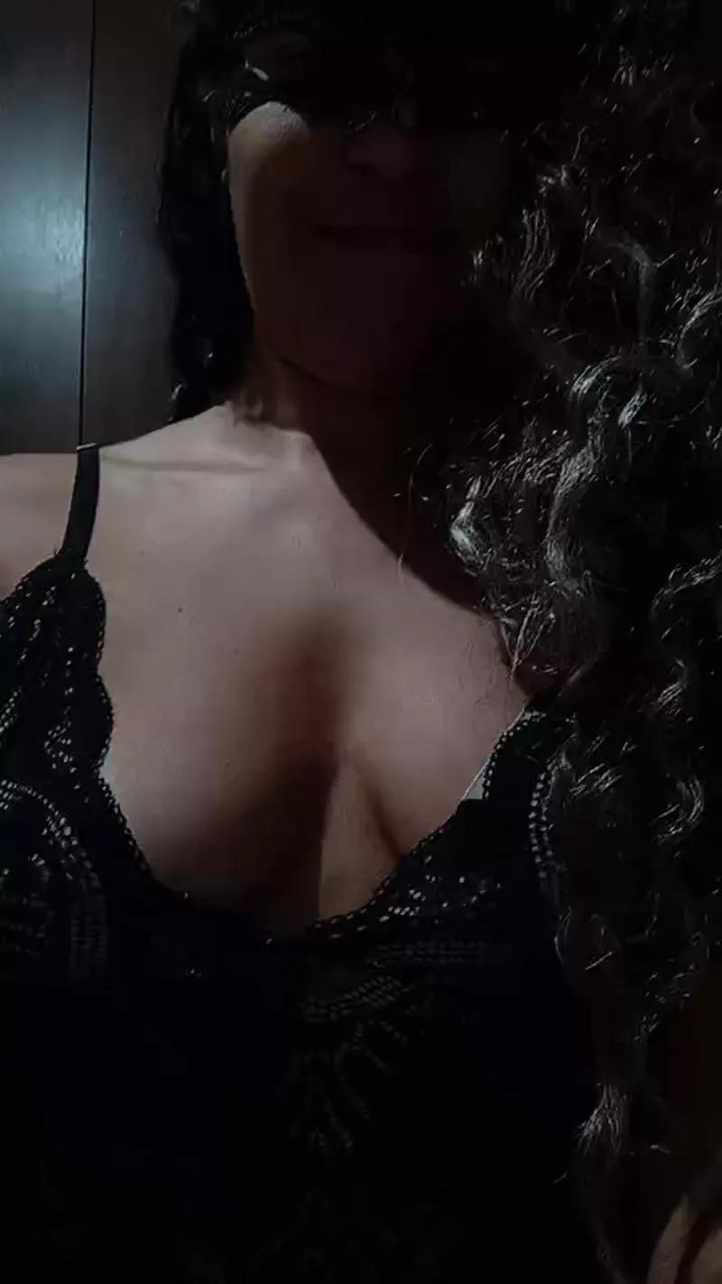 KSALUBEROFC on Cam4 