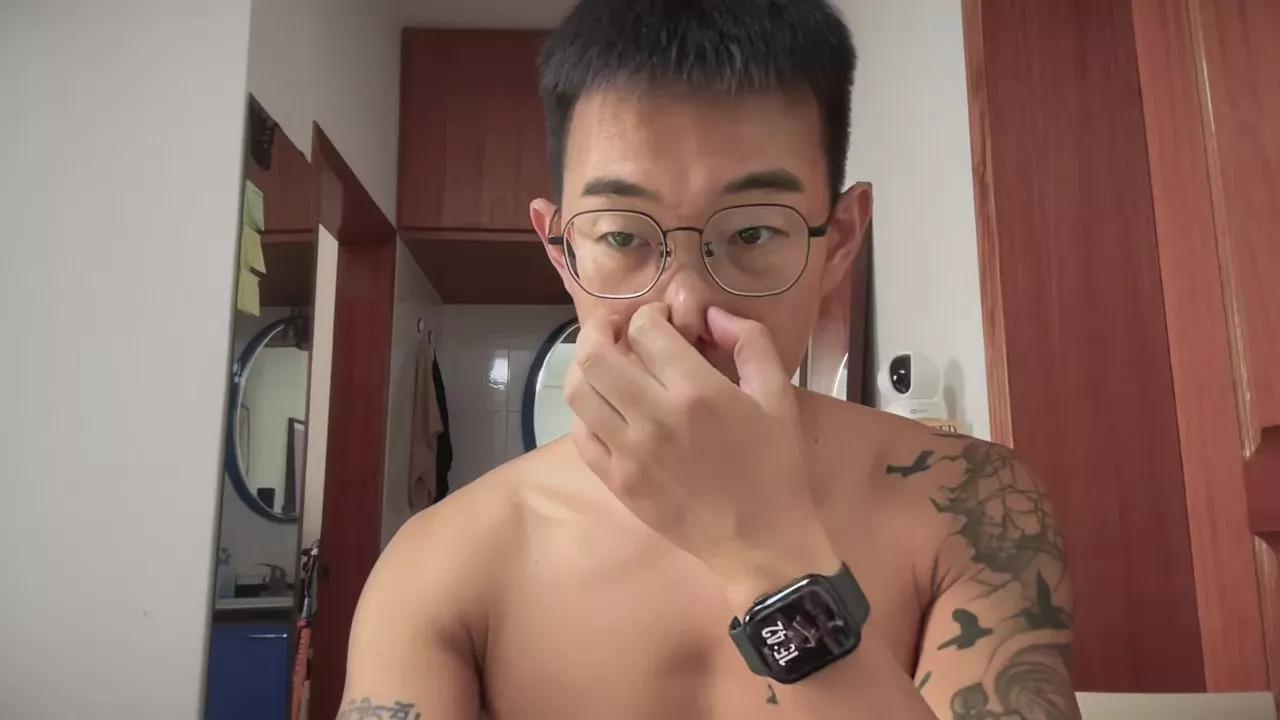 kuroky on Cam4 