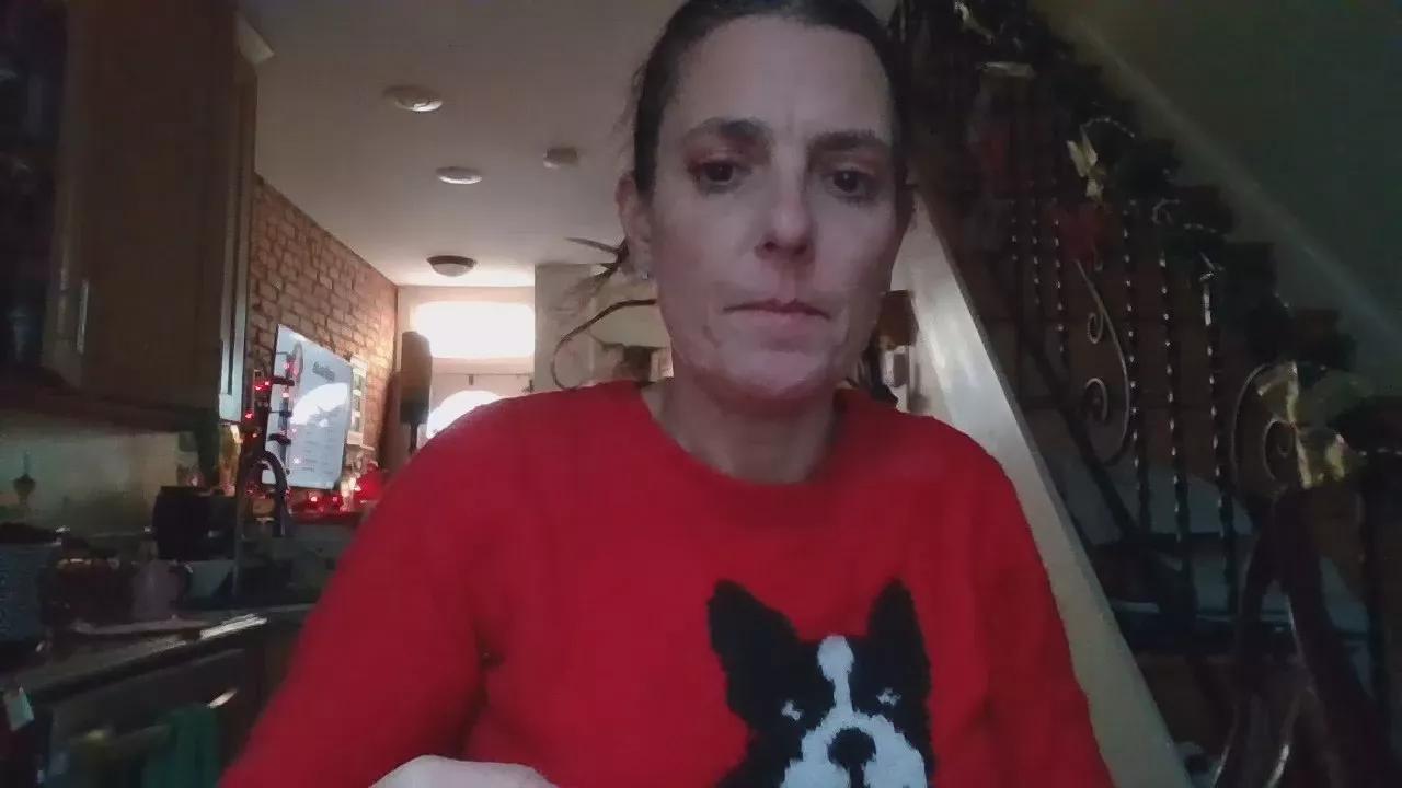 Laceylovez on Cam4 