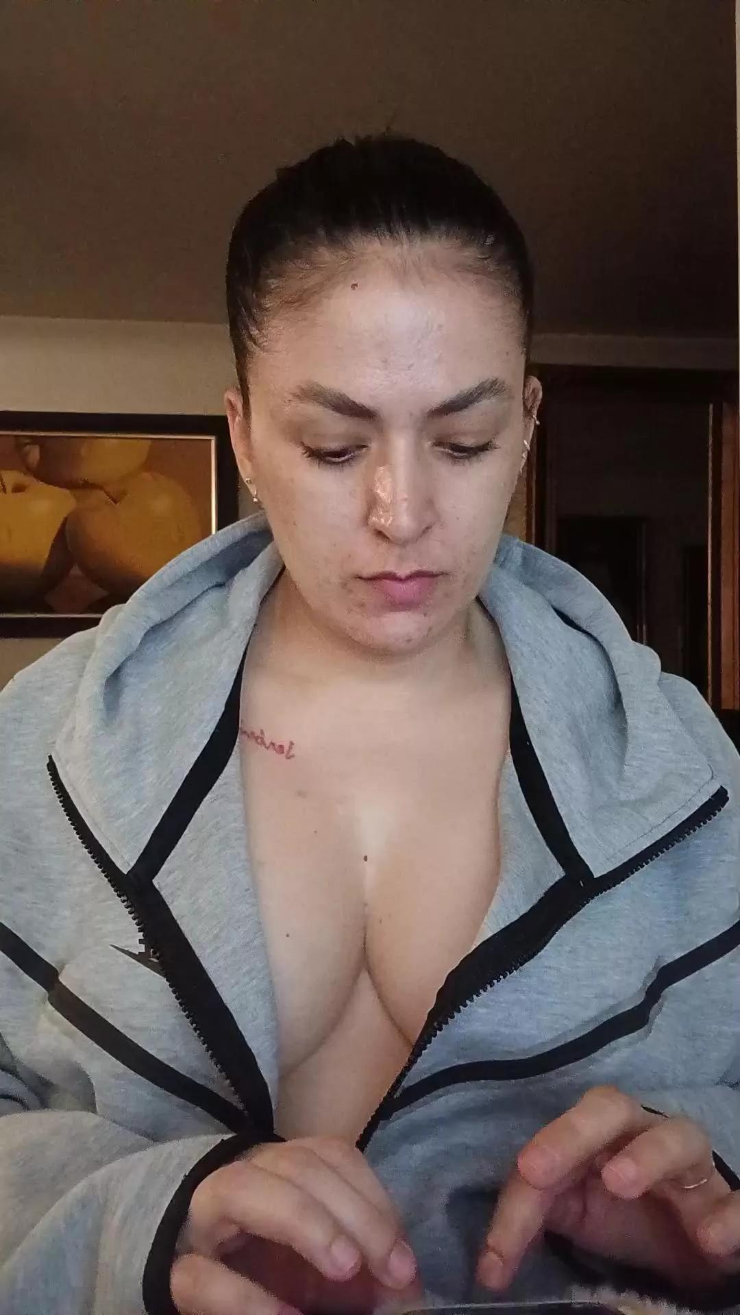 ladykyhara on Cam4 