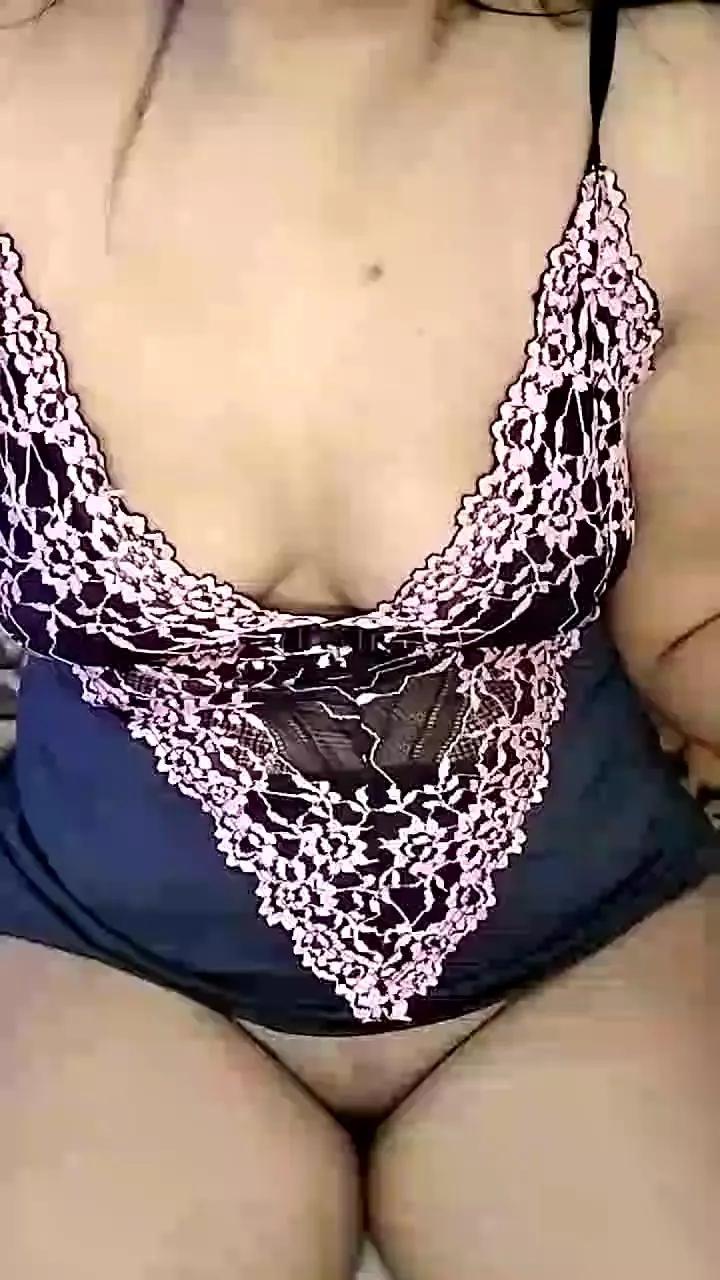 Lailamello on Cam4 