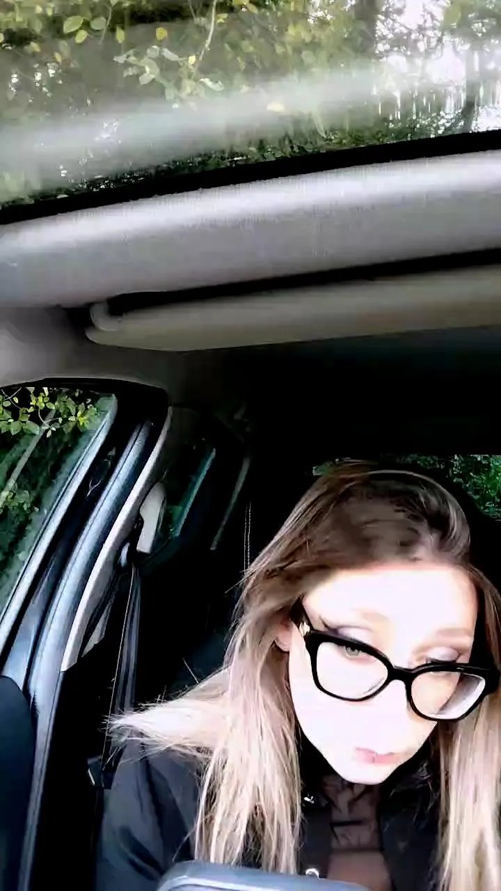 Lalalovehot2 on Cam4 