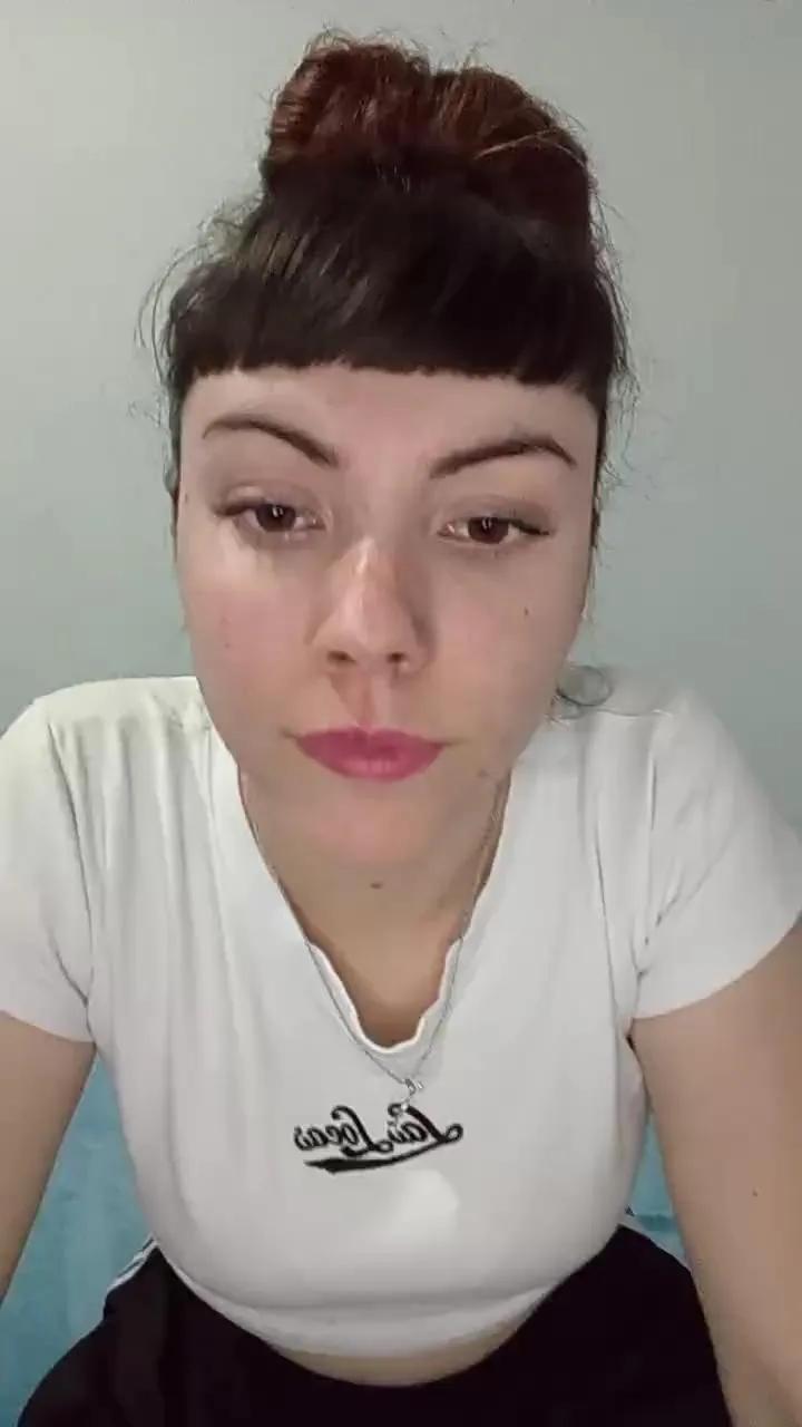 Cam4 Lara_99_  is Freechat  Lara_99_ — Freechat on Cam4