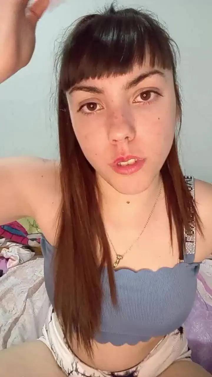 Lara_99_ on Cam4 
