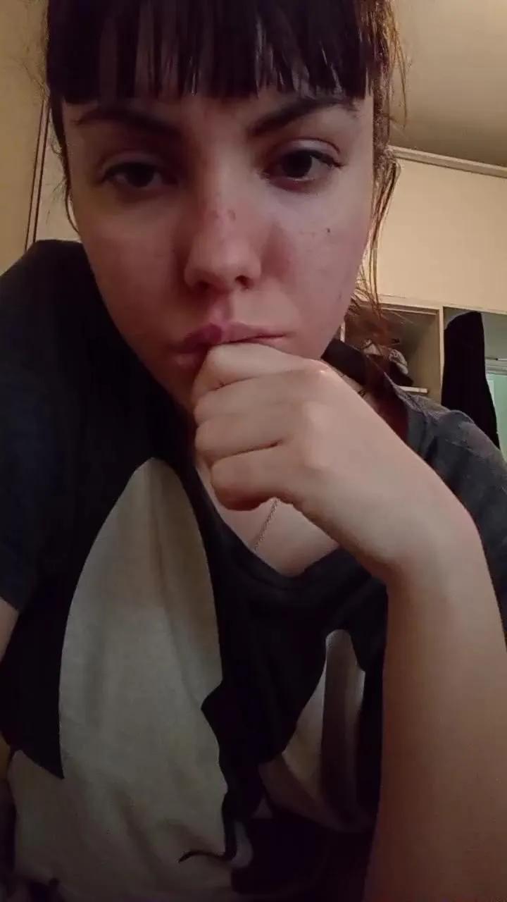 Lara_99_