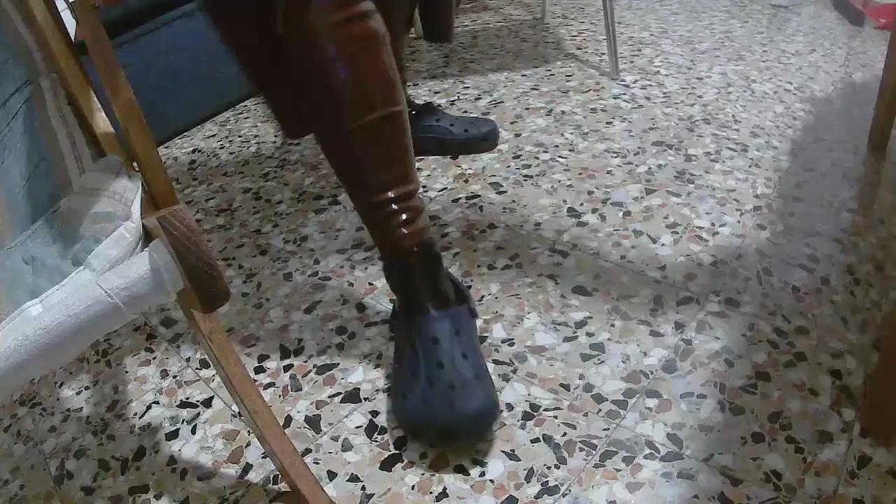 Offline latexslut1 on Cam4