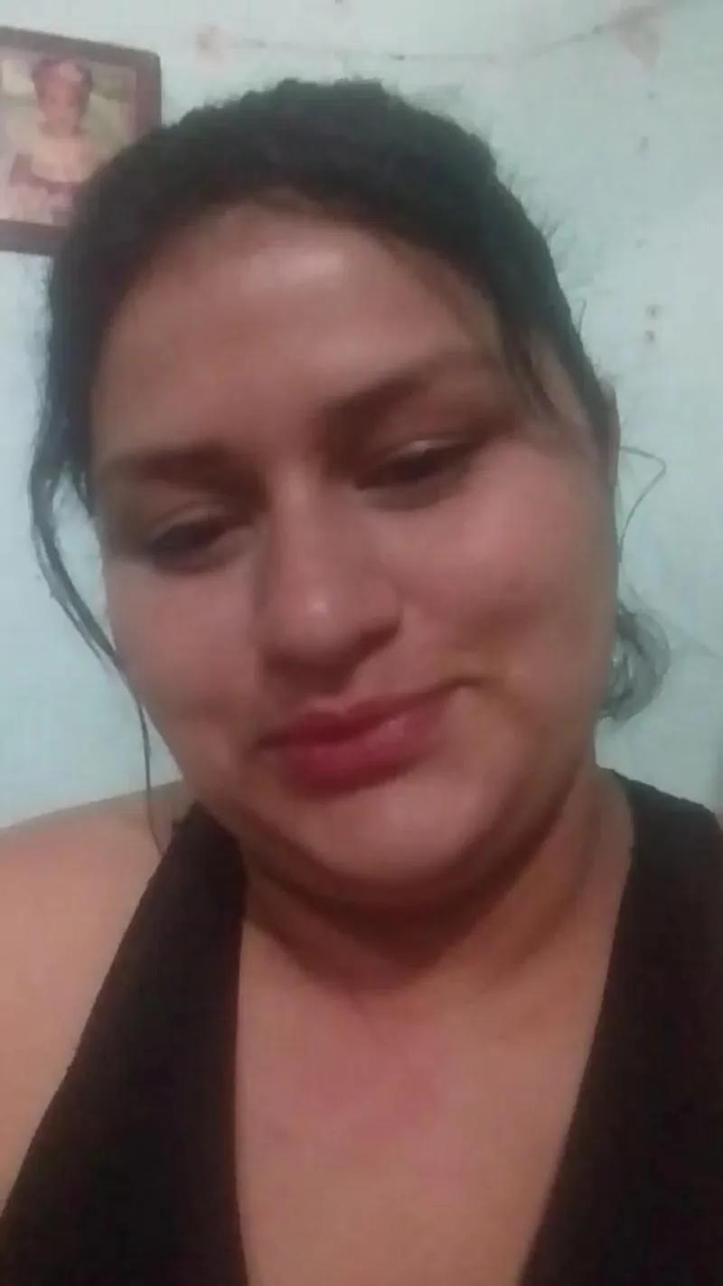 Freechat latina206 on Cam4