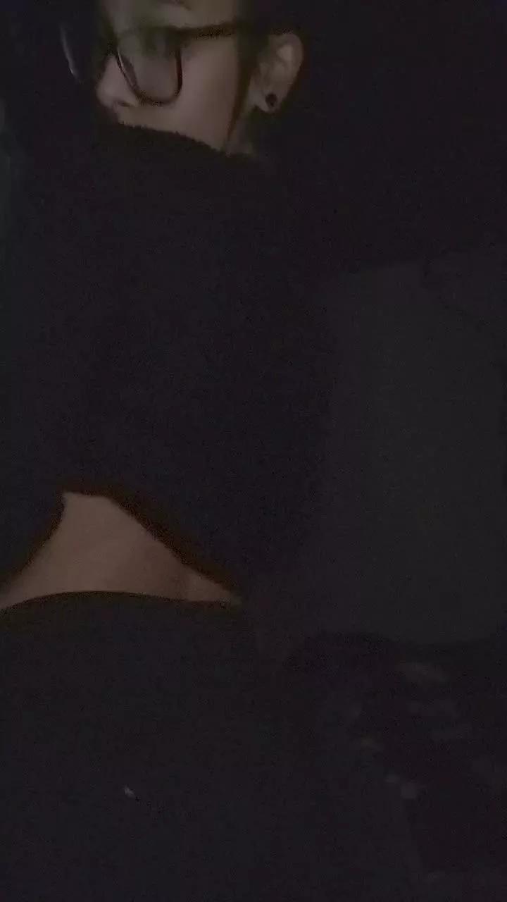 Offline latinakira1 on Cam4