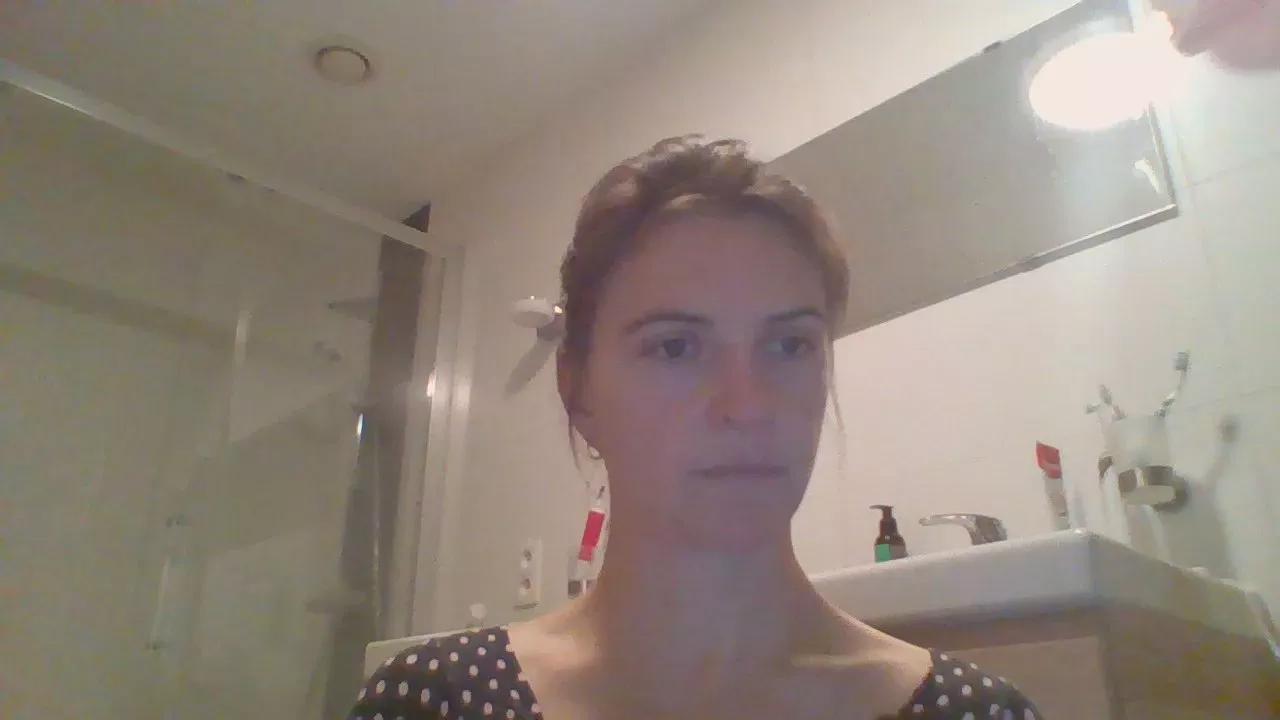 Laura4Ben on Cam4 