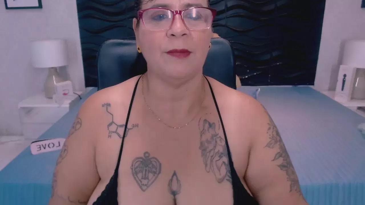 Avatar of laura_riley