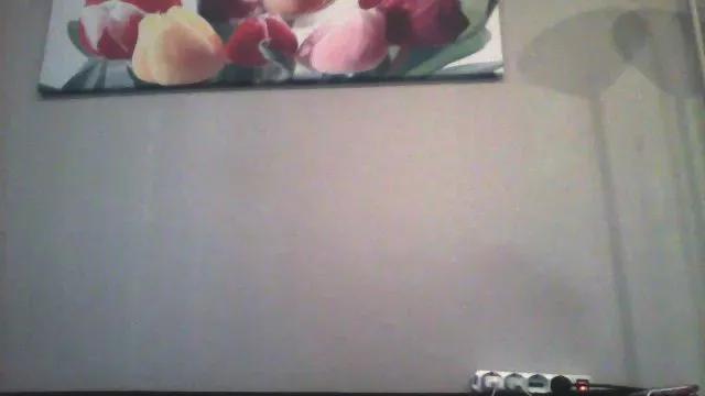 Lauratonynapoli on Cam4 