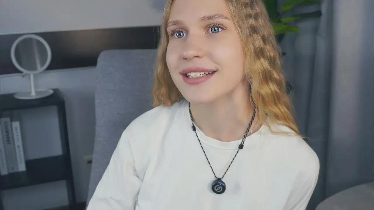 Offline LavernWaltmann on Cam4