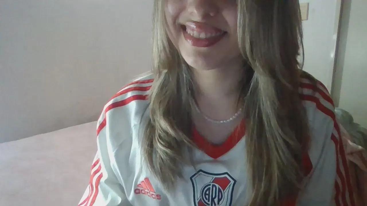 Offline Leiagtv on Cam4
