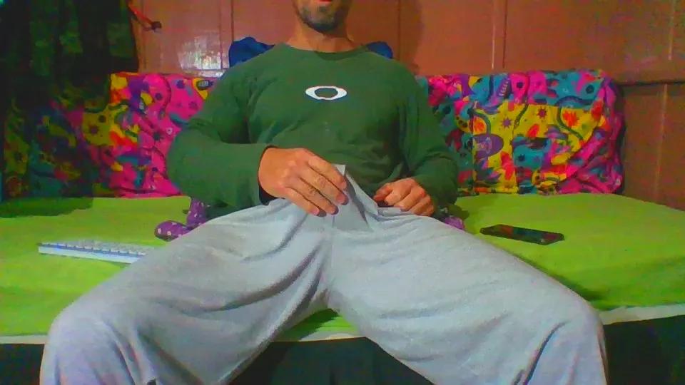 Cam4 lemao77  is Freechat  lemao77 —  #cum #swinging #bdsm #pee #feet