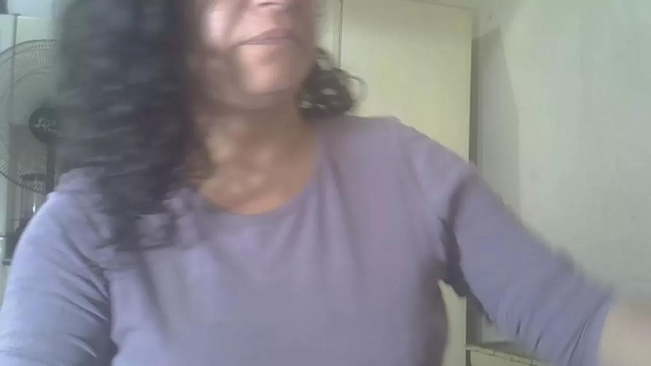 leticiaquer on Cam4 