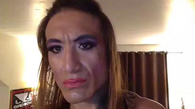 Offline LexiKing on Cam4