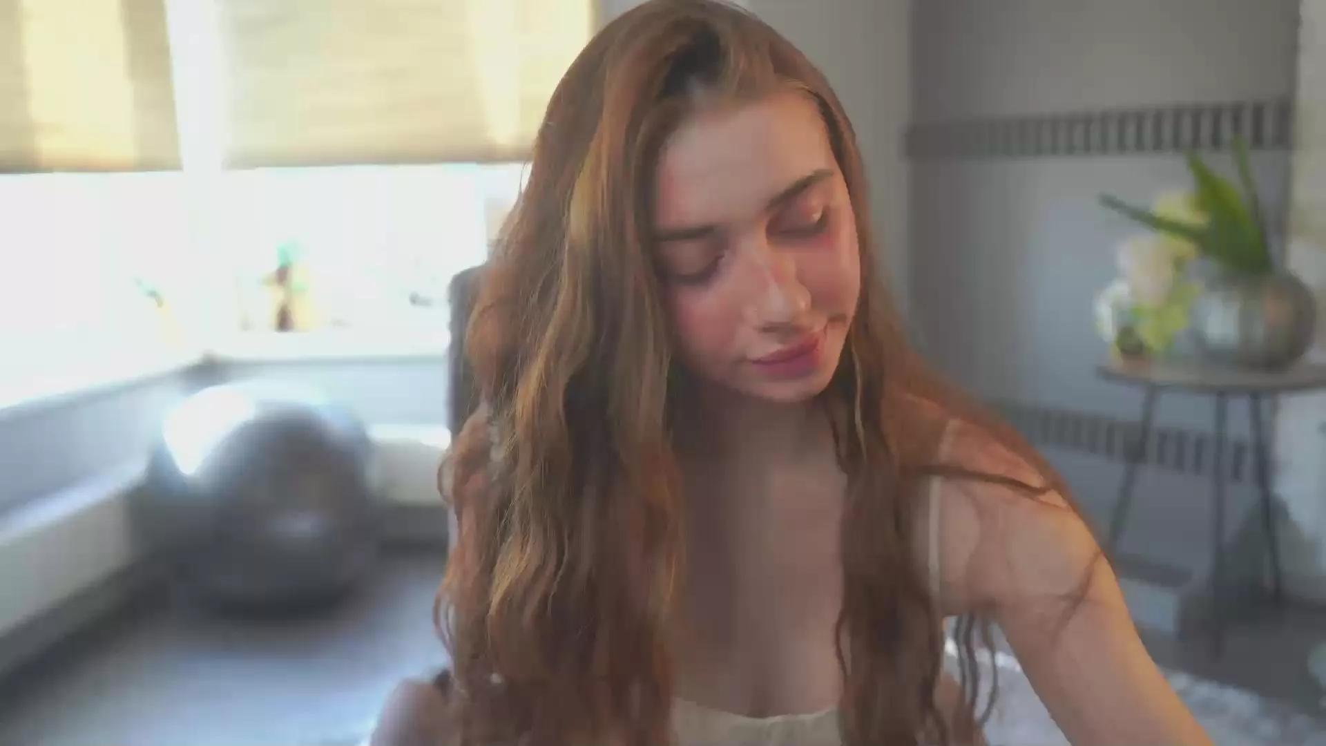 LilianHathaway on Cam4 