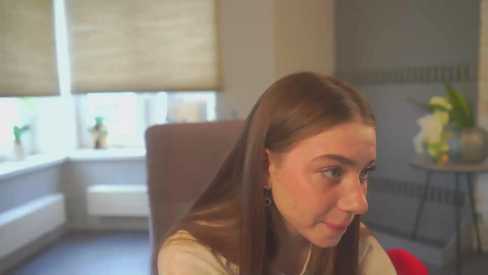 LilianHathaway on Cam4 