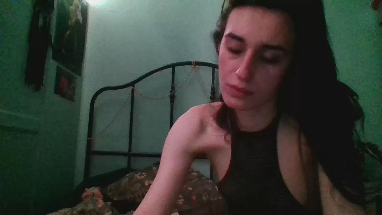 LillySlutty on Cam4 