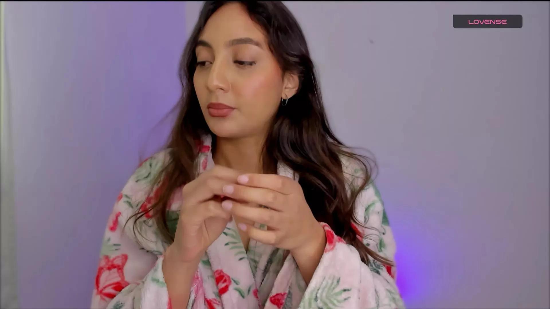LilyGarcia on Cam4 