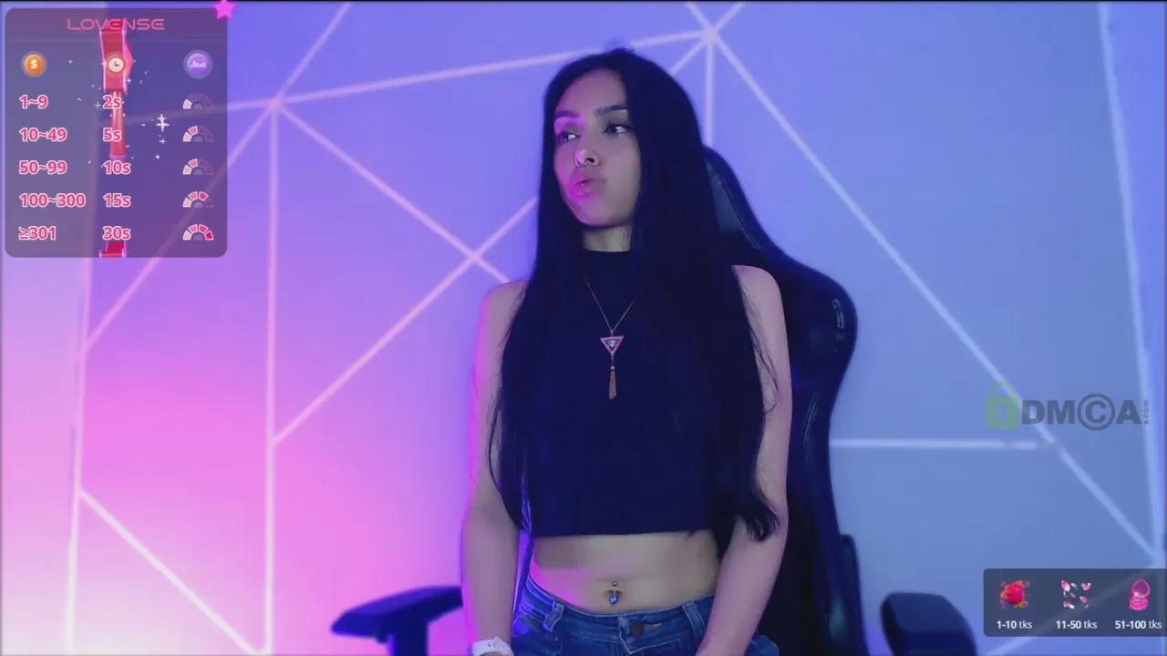 Offline lilylouise_ on Cam4