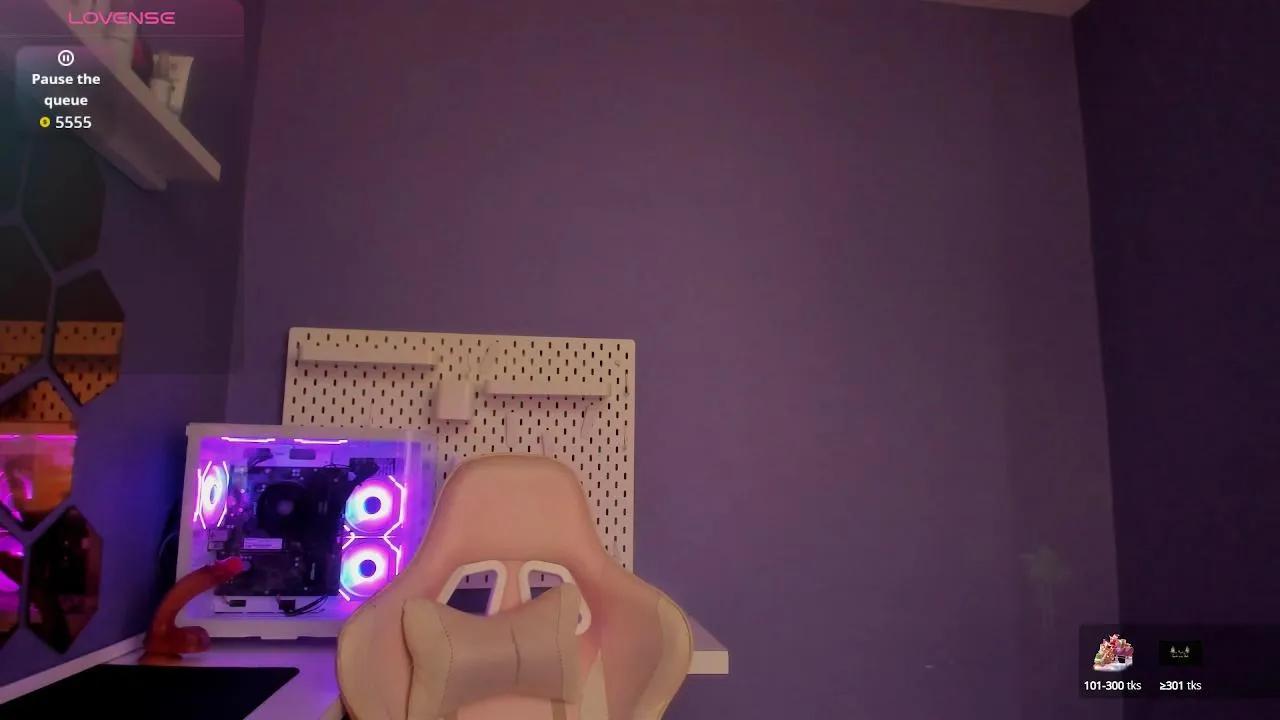 Lilyth_7 on Cam4 