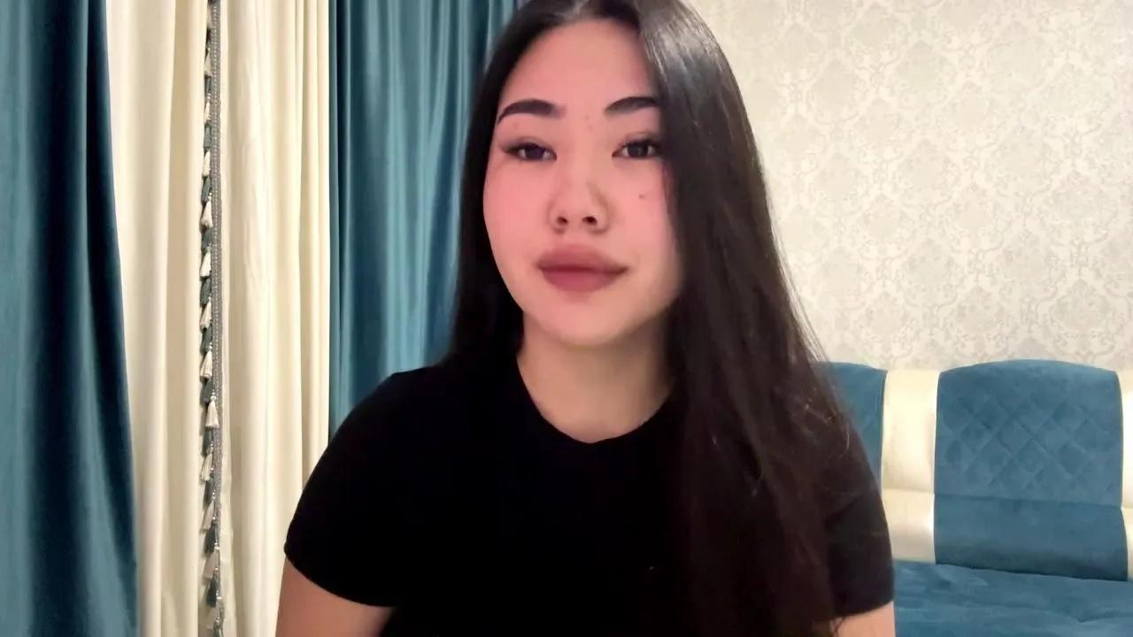 LISA_PIC — Freechat on Cam4