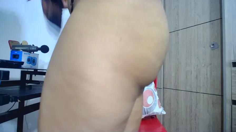 Freechat lisbigtits_hot on Cam4