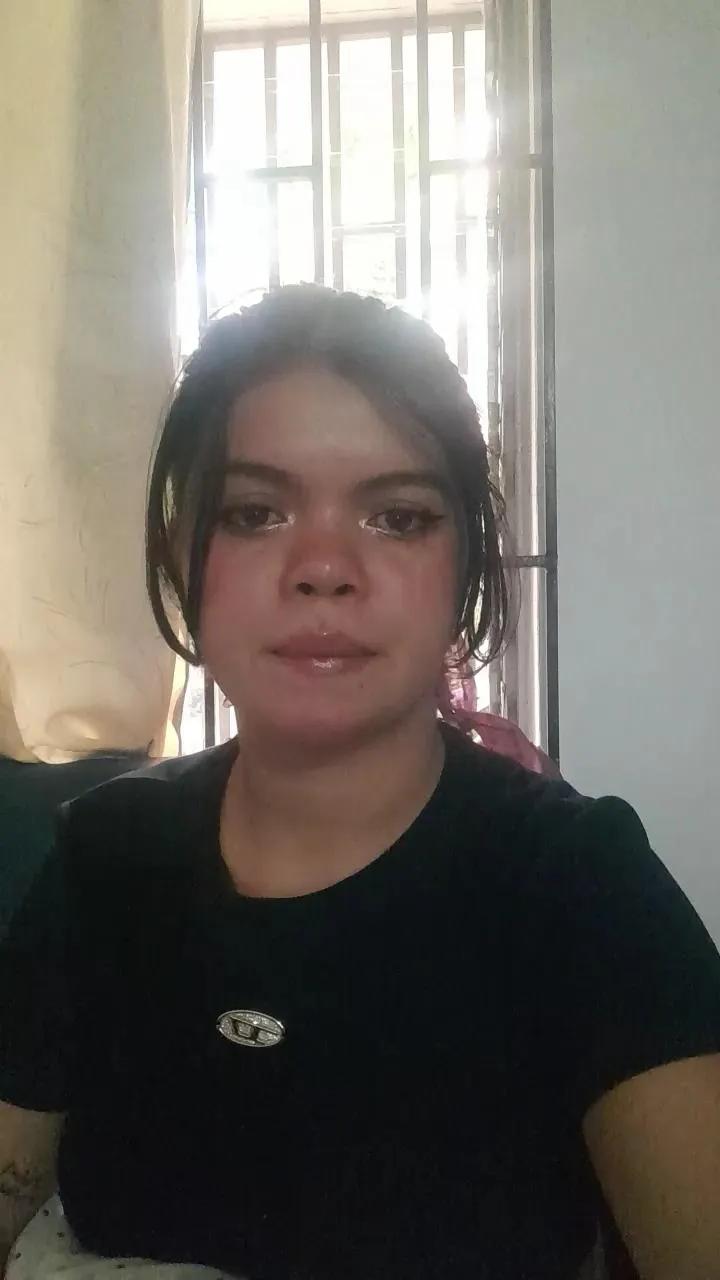 LittleAkari on Cam4 