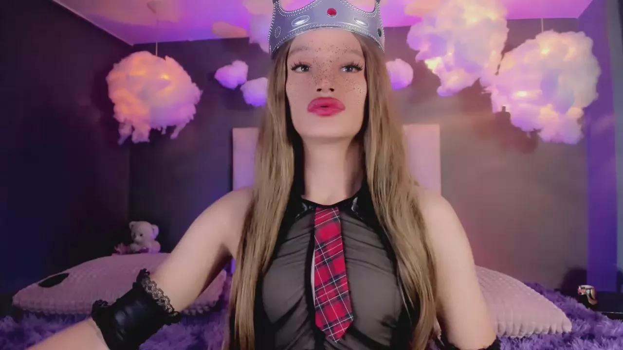 littleguuyx18 on Cam4 